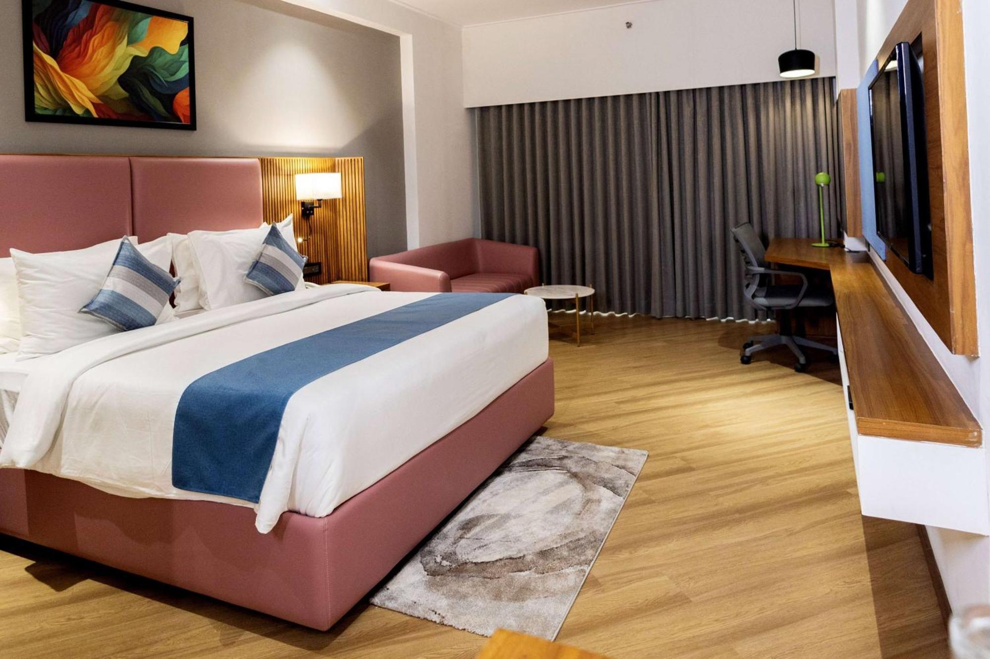 Ramada Encore By Wyndham Viramgam Luaran gambar