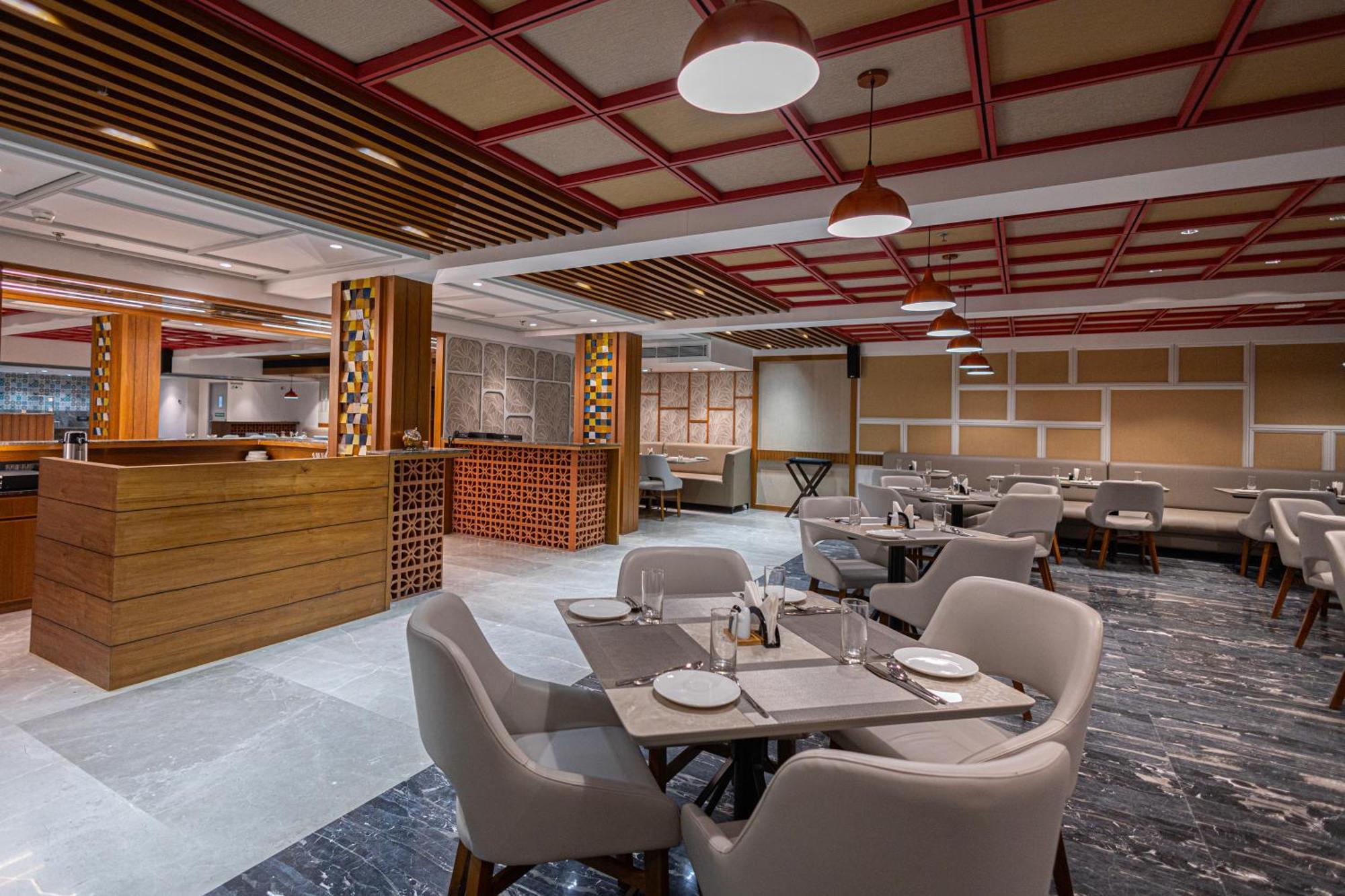 Ramada Encore By Wyndham Viramgam Luaran gambar