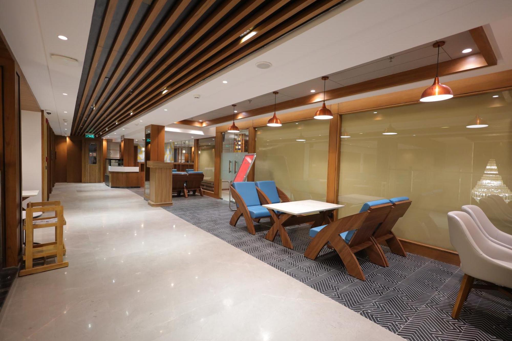 Ramada Encore By Wyndham Viramgam Luaran gambar