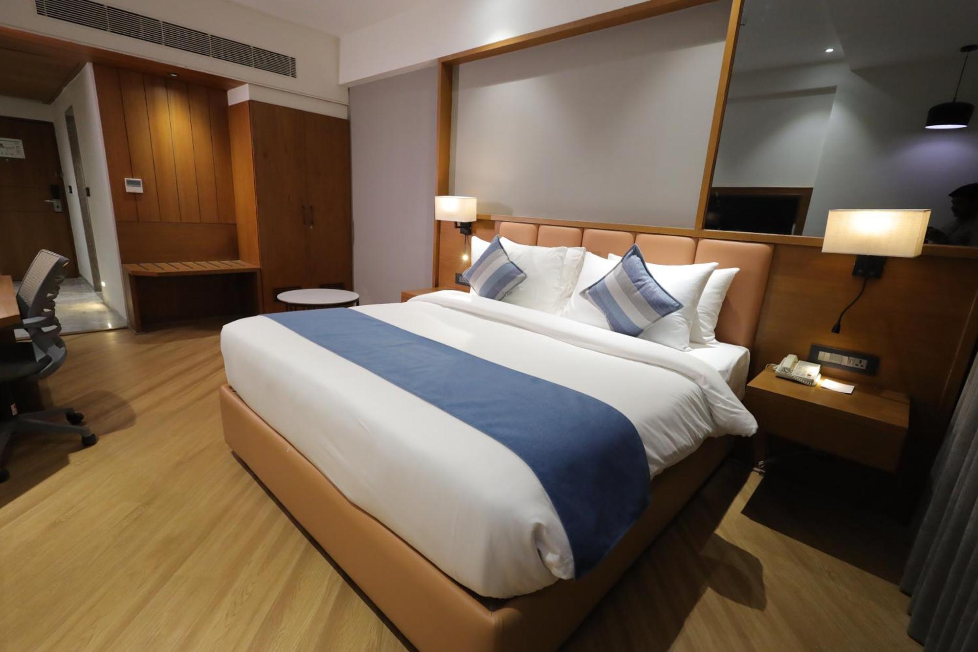 Ramada Encore By Wyndham Viramgam Luaran gambar