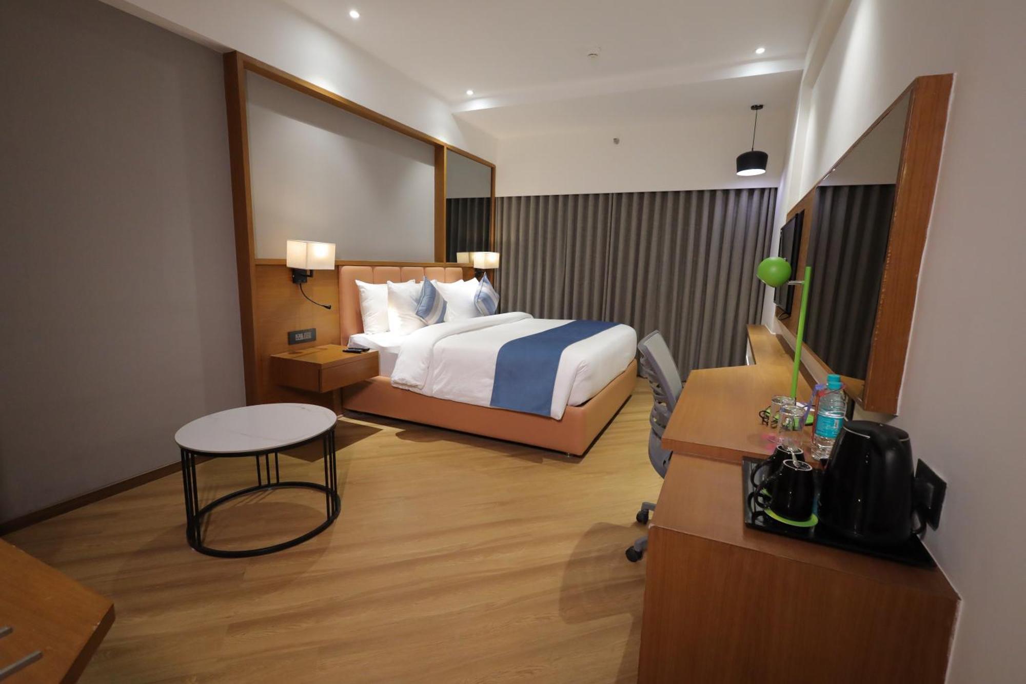 Ramada Encore By Wyndham Viramgam Luaran gambar