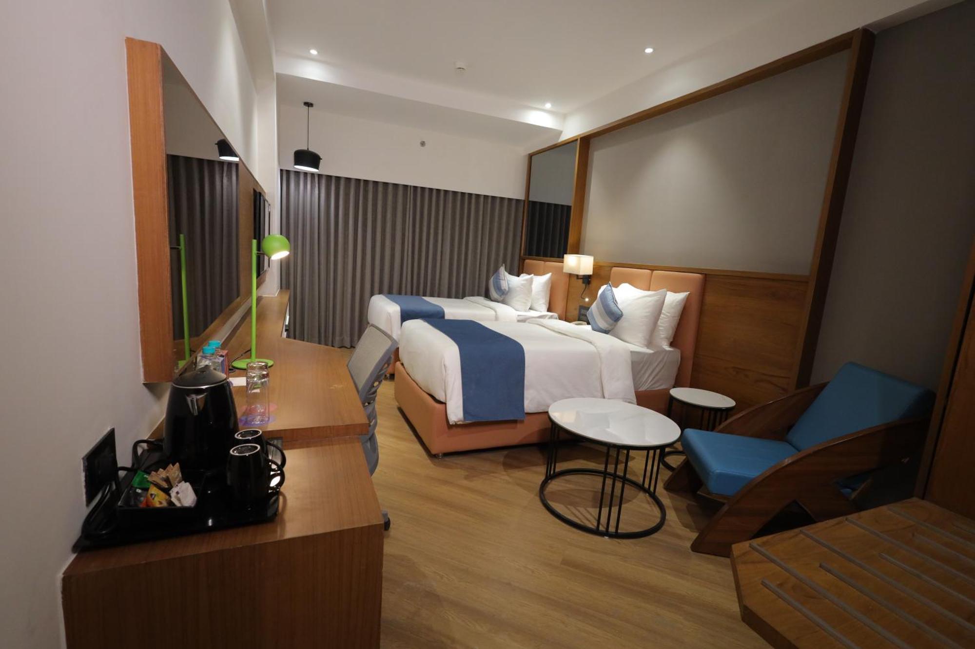 Ramada Encore By Wyndham Viramgam Luaran gambar